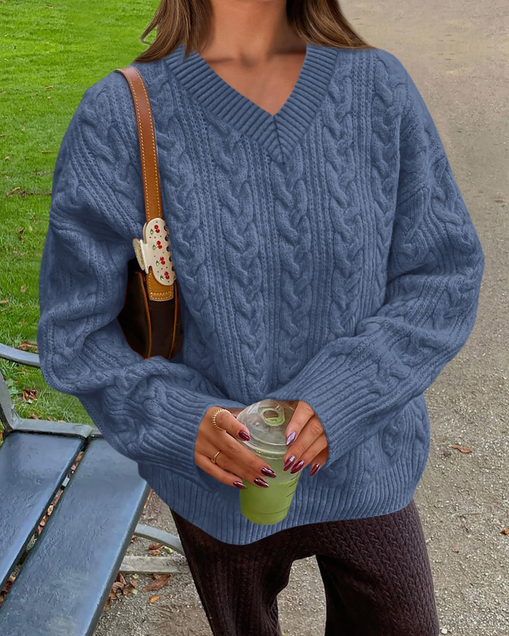 Okiwam Women's Oversized Sweaters Long Sleeve V Neck Cable Knit Pullover Tops Fall Outfits Spring Fashion Clothes 2026-L Blue