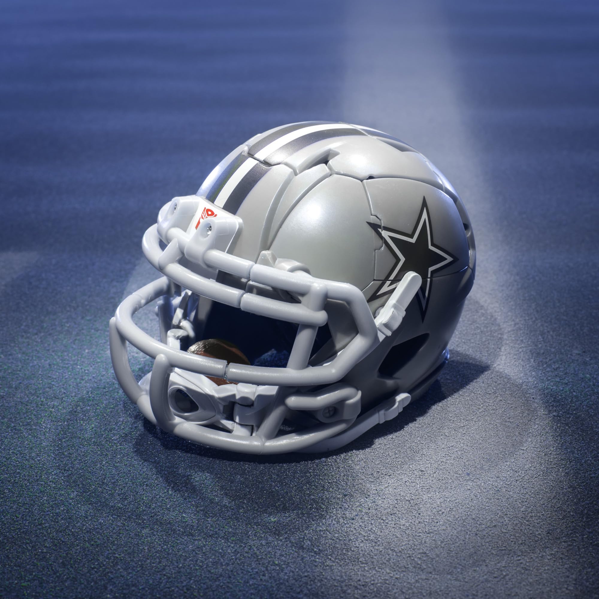 Transformers NFL Dallas Cowboys Starblitz 5.5-Inch Action Figure Changes from Robot to Helmet, Football Toys for Ages 8+