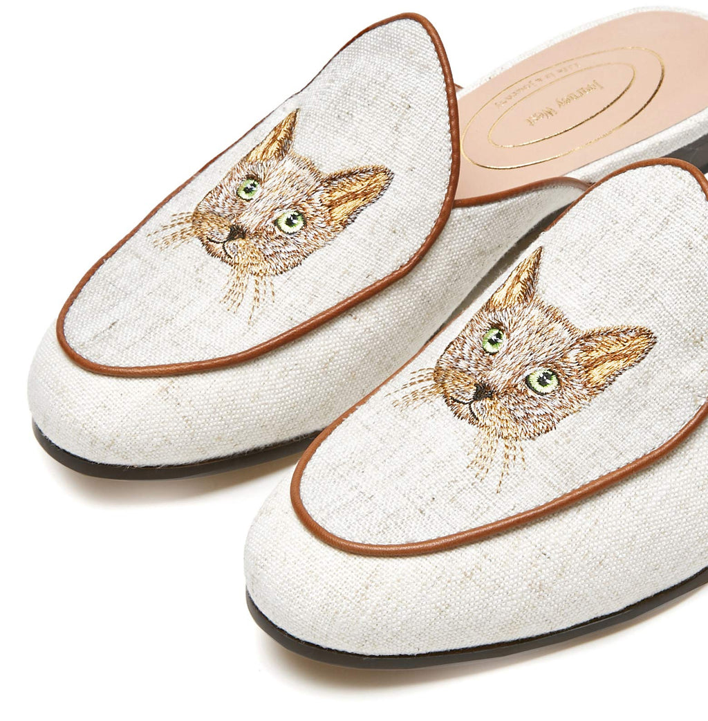 Journey West Women's Mules Flats with Embroidery Belgian Loafers Slip on Slippers for Women Cat White US 9.5