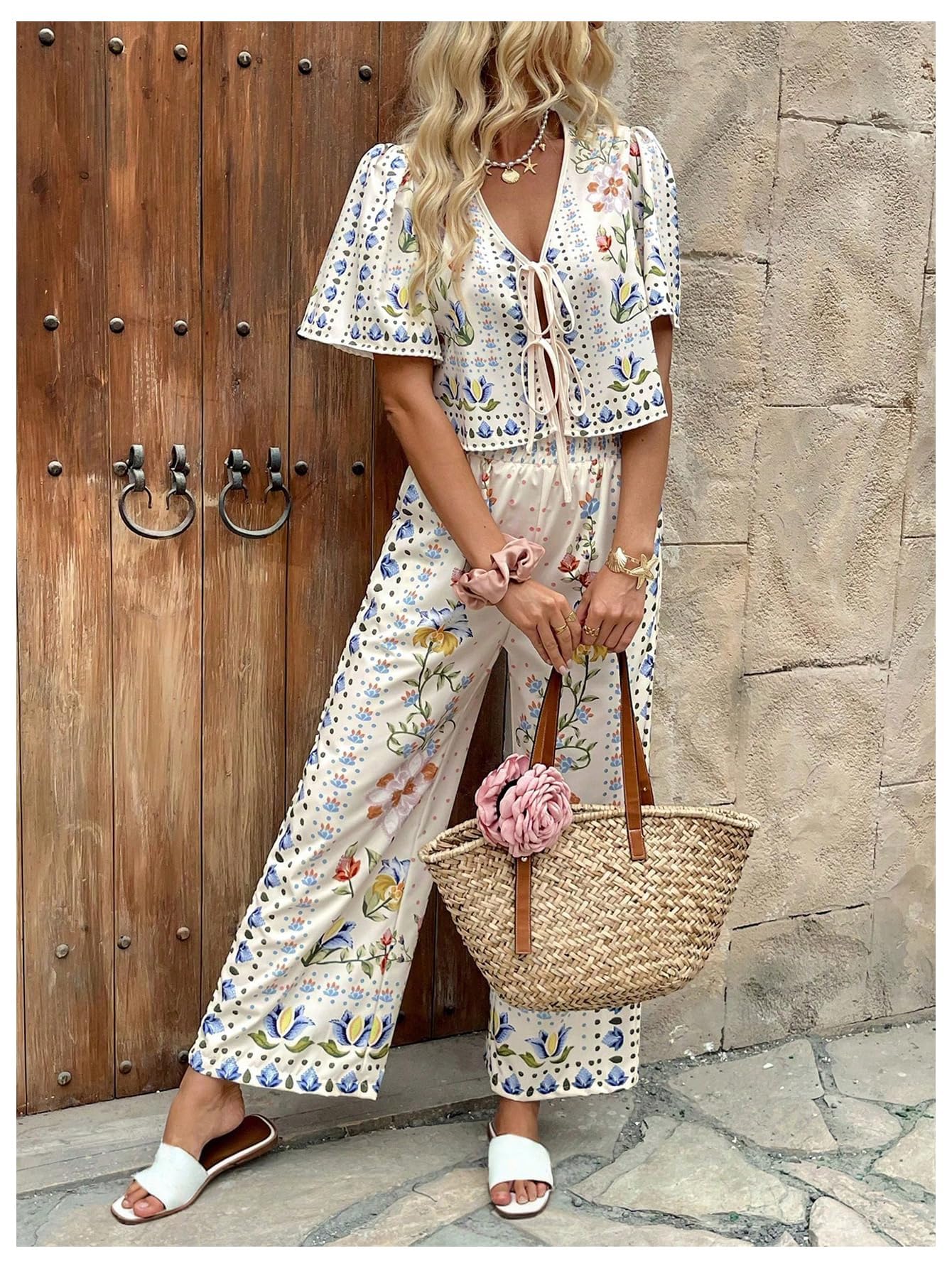 WDIRARA Women's Boho Floral 2 Piece Palazzo Pants Set Short Sleeve Tie Front Blouse Wide Leg Pants Vacation Outfits Apricot Small