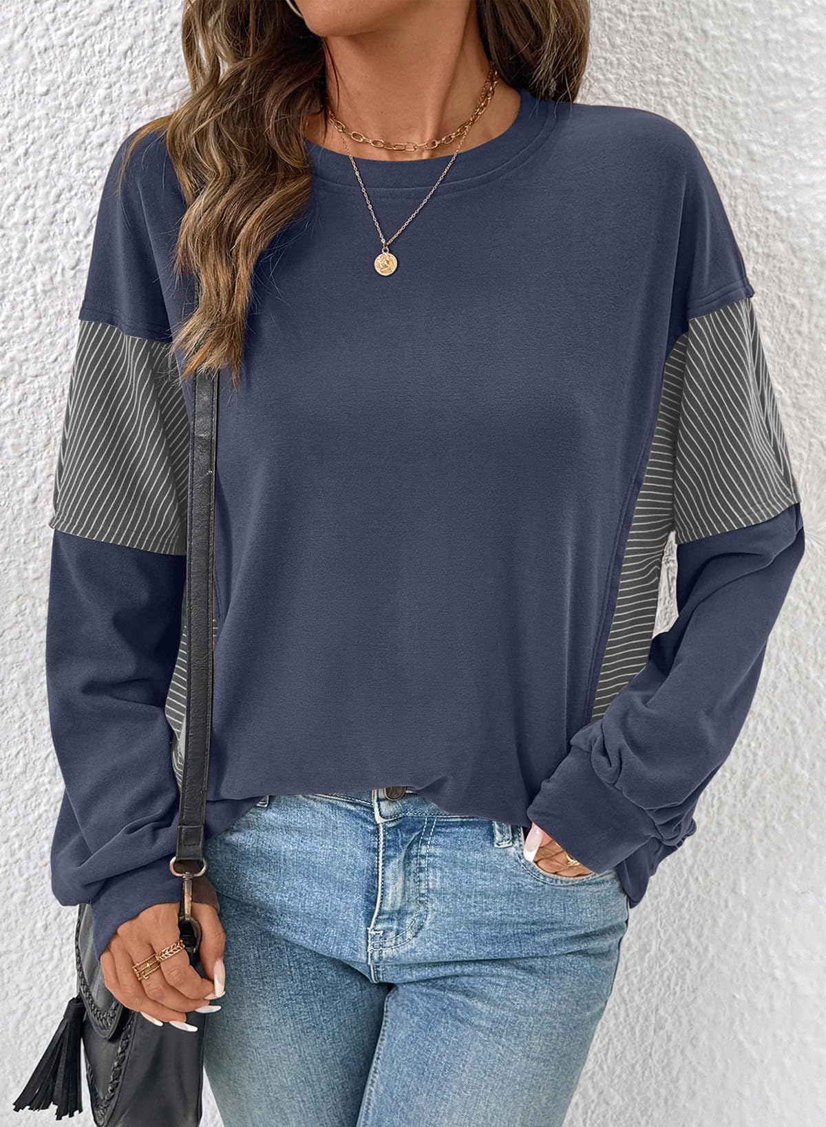 Dokotoo Oversized Hoodies for Women Crew Neck Sweatshirts For Women Trendy Long Sleeve Tops Loose Soft Pullover Cute Shirts Vacation Outfits Plus Size Fall Fashion Winter Clothing Blue Sweatshirt L