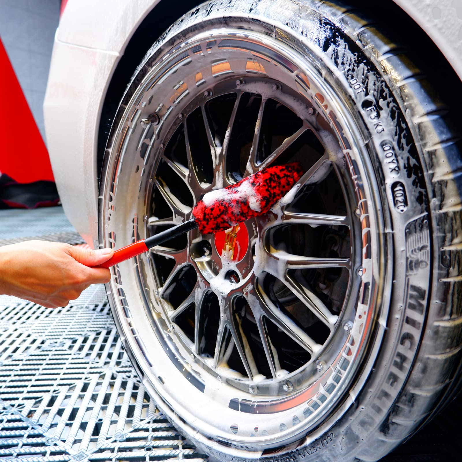 oesee Professional 4 Pack Long Handle Wheel Brush Kit for Cleaning Wheel and Tire- 2X Soft Wheel Cleaning Brush, Detailing Brush and Stiff Tire Brush, Bendable& Durable Wheel Rim Cleaner Brush Set