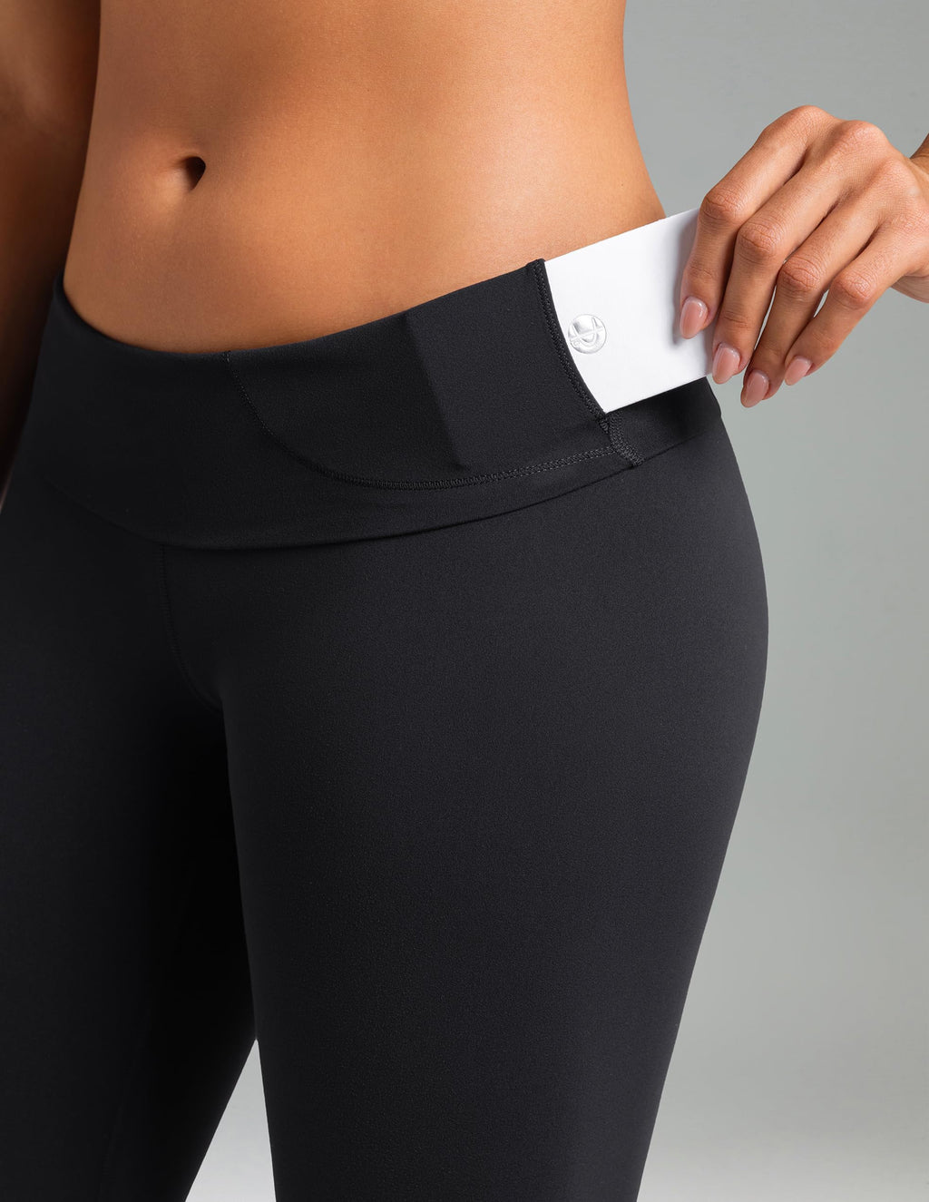 Colorfulkoala Women's Dreamlux High Waisted Workout Leggings 25" Inseam 7/8 Length Yoga Pants (XS, Black)