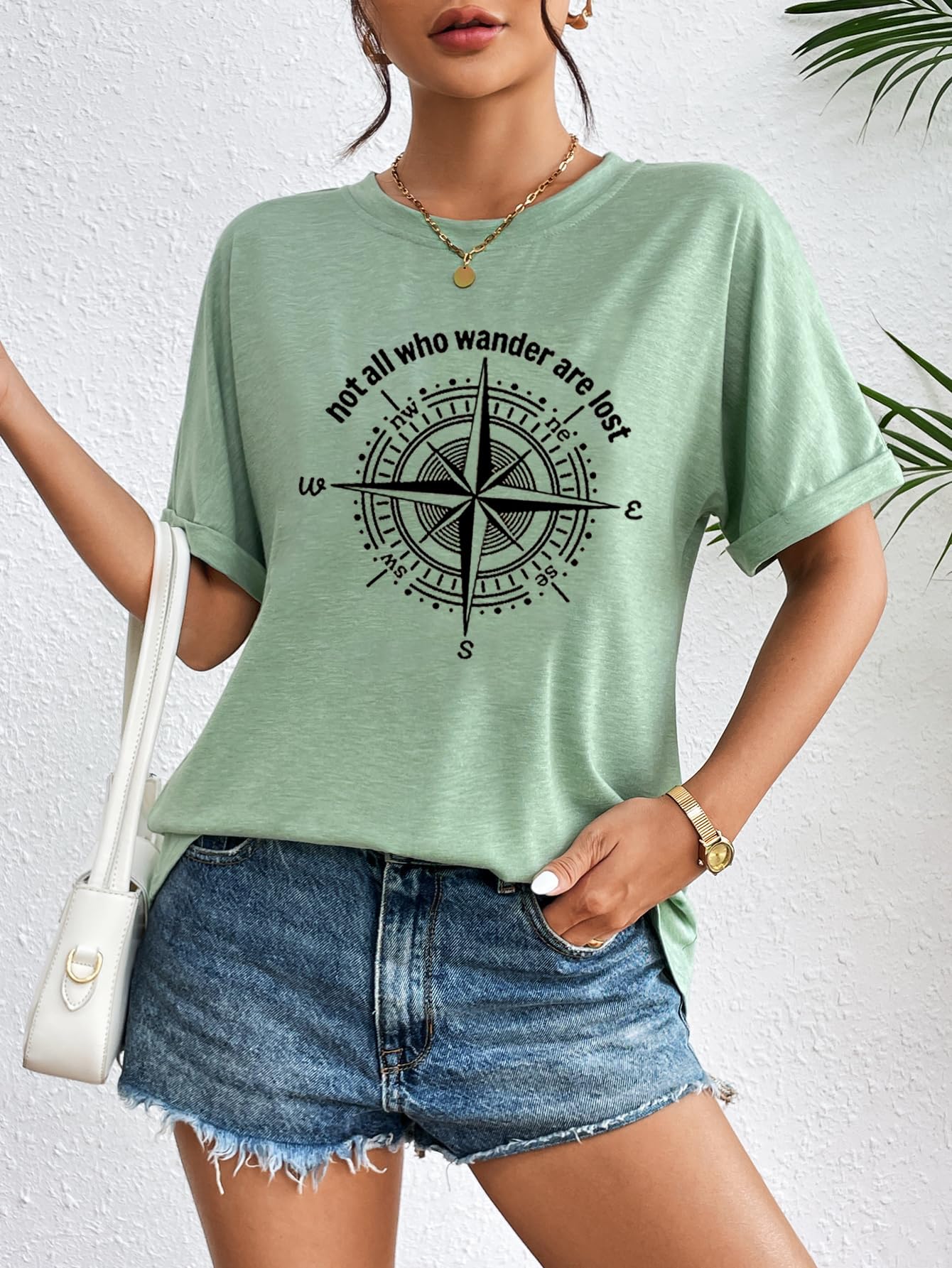 Graphic T-Shirts for Women Hiking Camping Trip Compass Printed Vintage Summer Casual Tees Holiday Workout Tops (Light Green, XL)