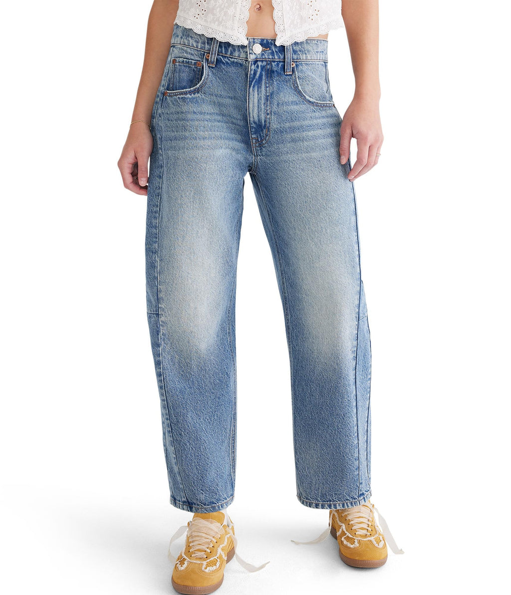 Mid-Rise Barrel Leg Jean, Medium WASH, 2