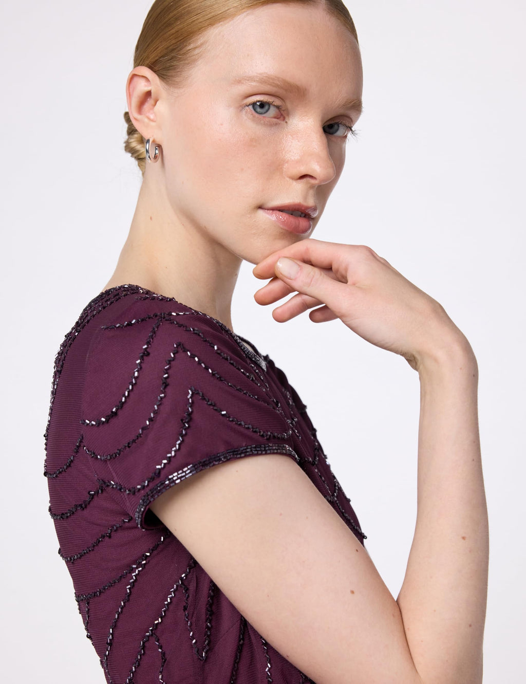 Adrianna Papell Women's Short Sleeve Blouson Beaded Gown Cassis 2