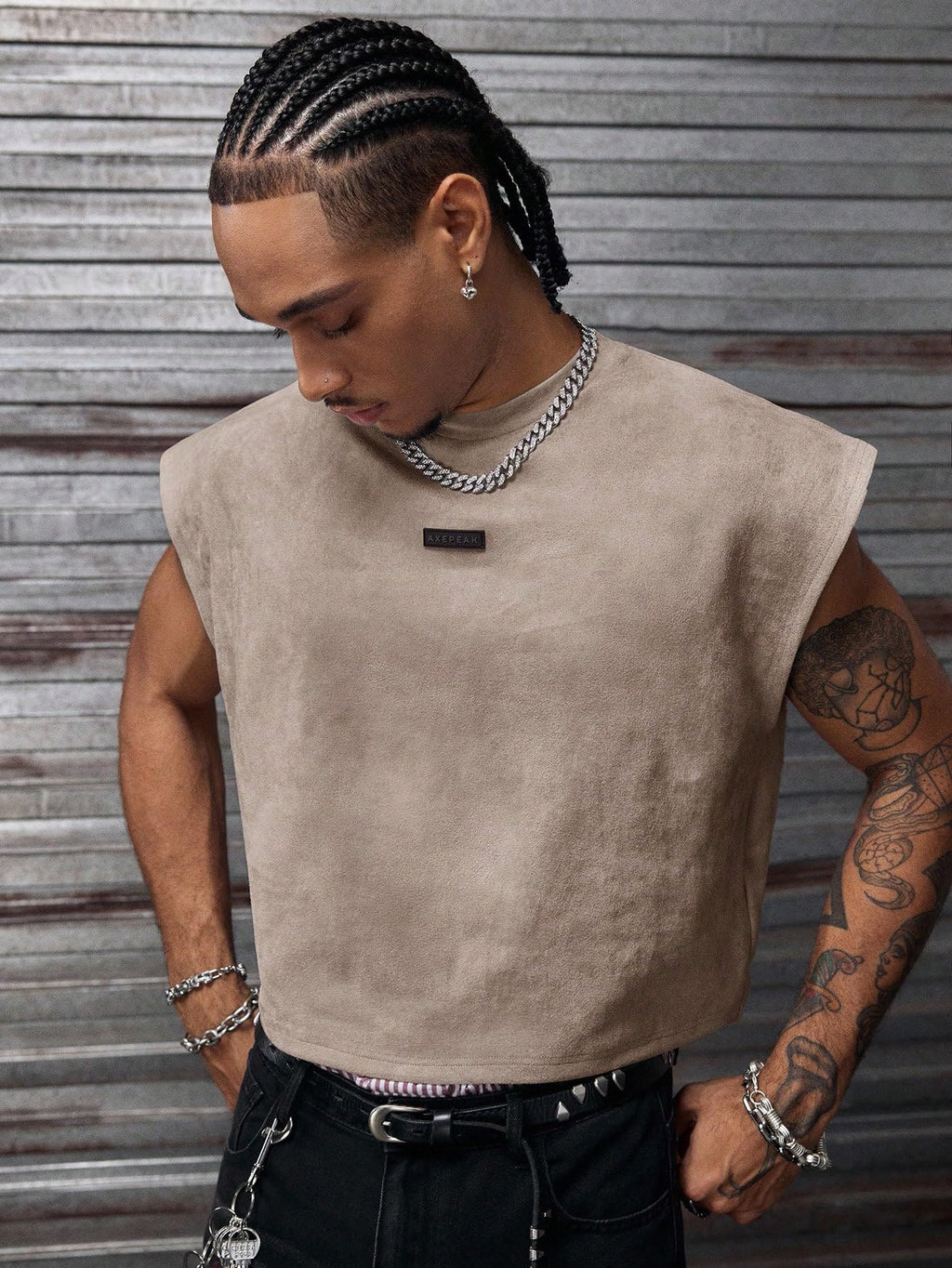SHENHE Men's Letter Embossed Cropped Tank Top Y2k Sleeveless Crewneck Street Shirts Brown Large