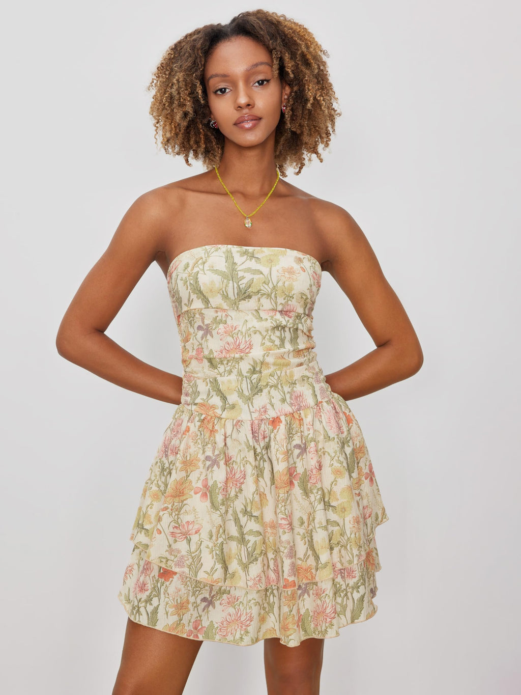 CIDER Women's Summer Floral Mini Dress Strapless Cocktail Dresses Tube Ruffle Hem Vacation Outfits