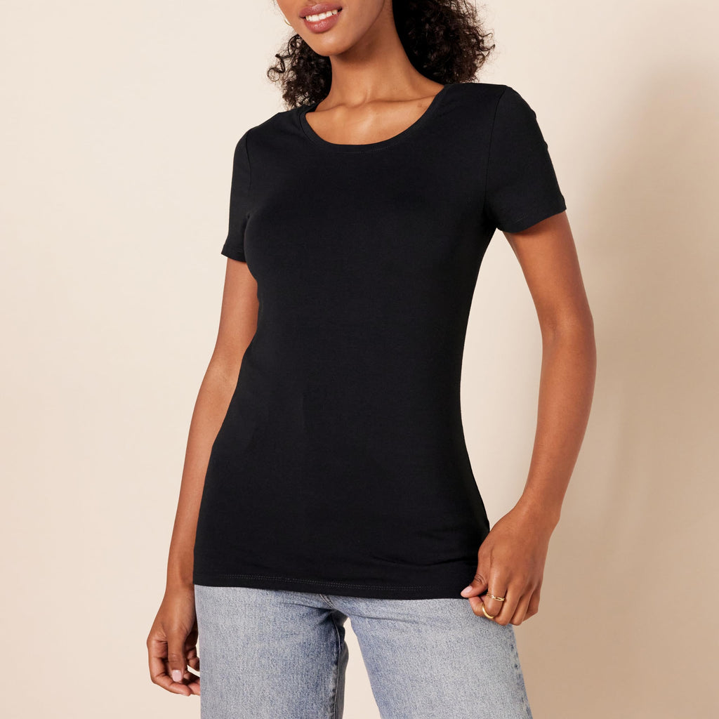 Amazon Essentials Women's Regular-Fit Short-Sleeve T-Shirt (Crewneck and V-Neck Options), Pack of 2, Black, Medium