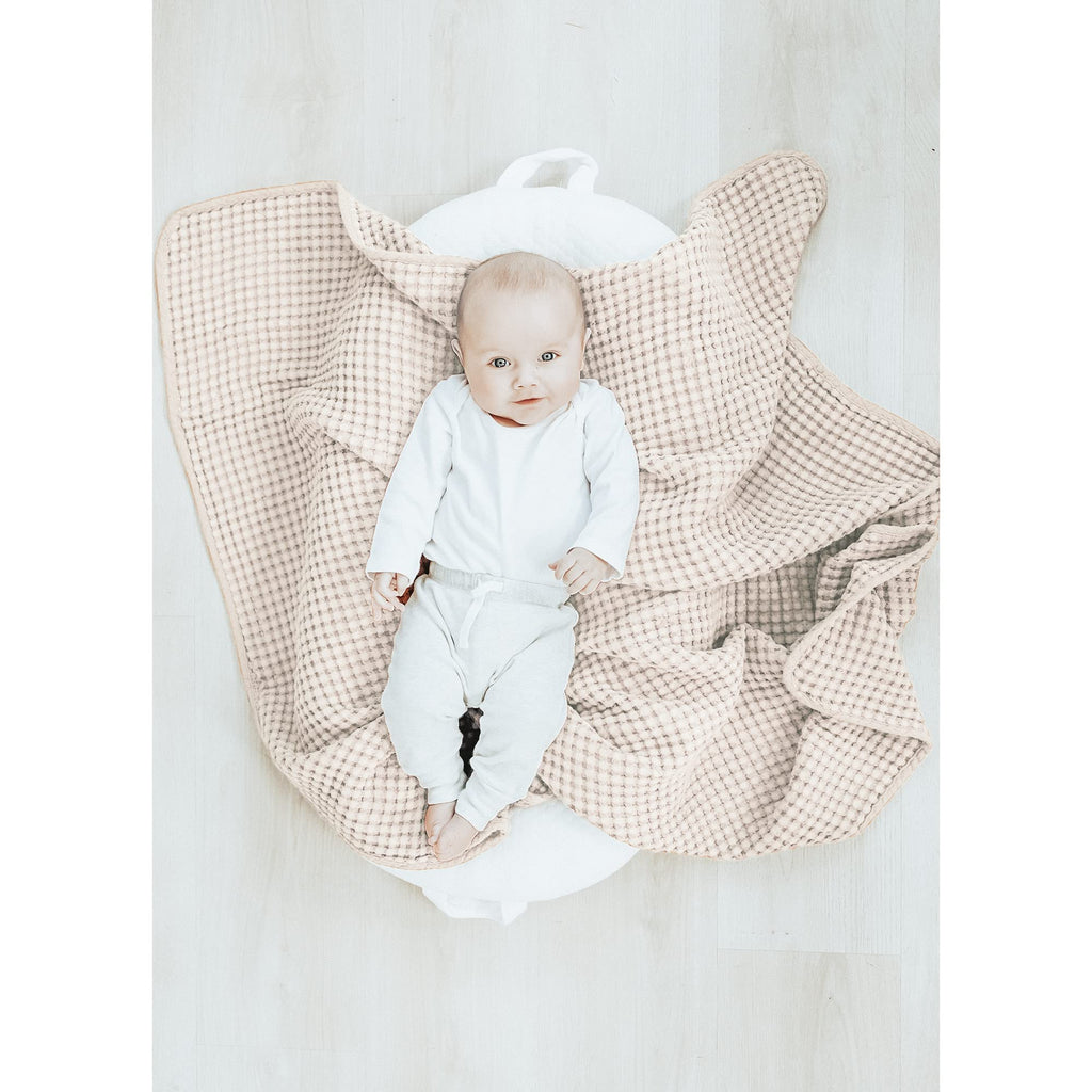 Konssy Waffle Baby Blanket - Soft & Cozy Nursery Swaddle Blanket, Lightweight Toddler Throw for Boys & Girls, Ideal for Wrapping (Oat)