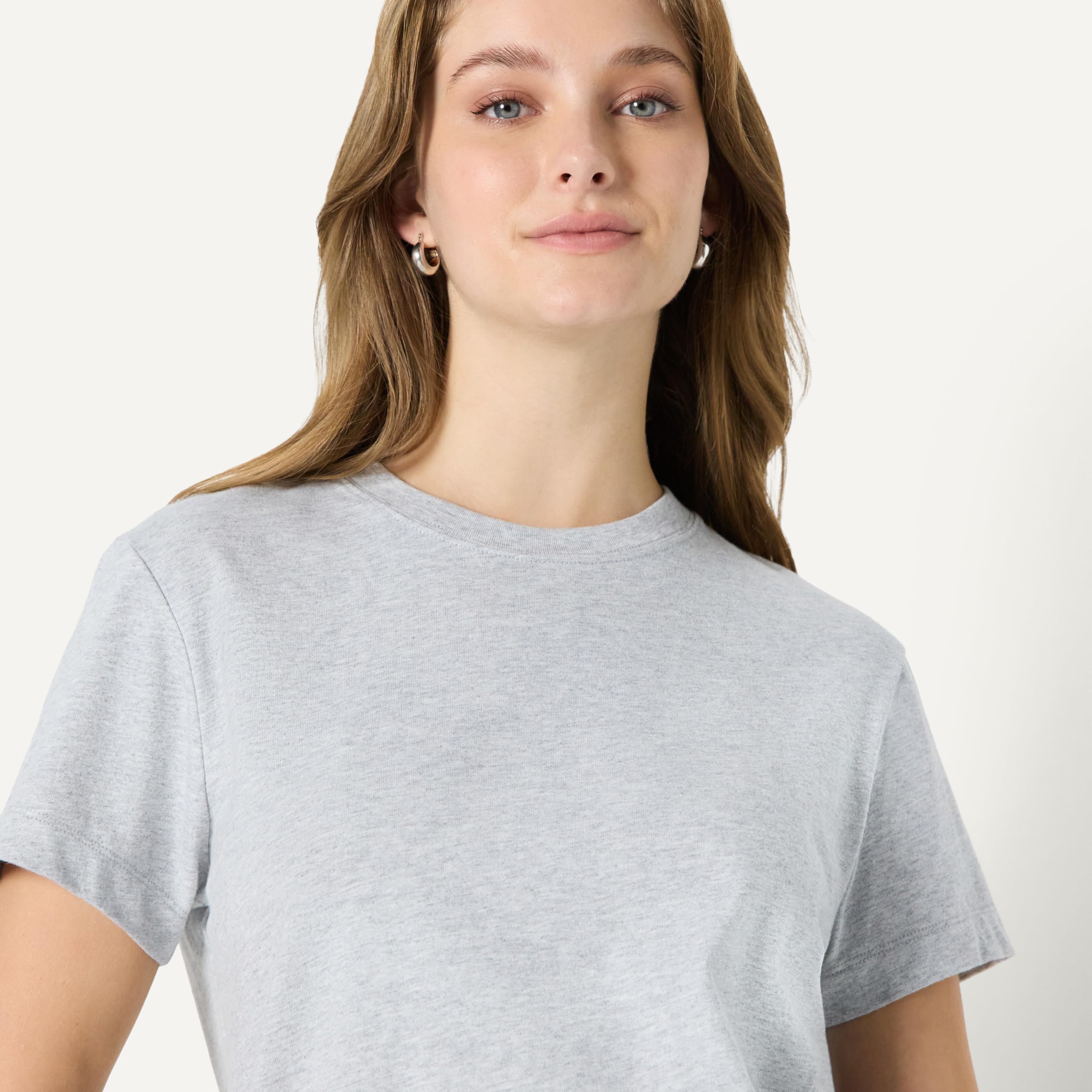 Amazon Essentials Women's Relaxed-Fit Cotton Crewneck T-Shirt, Light Grey Heather, X-Large