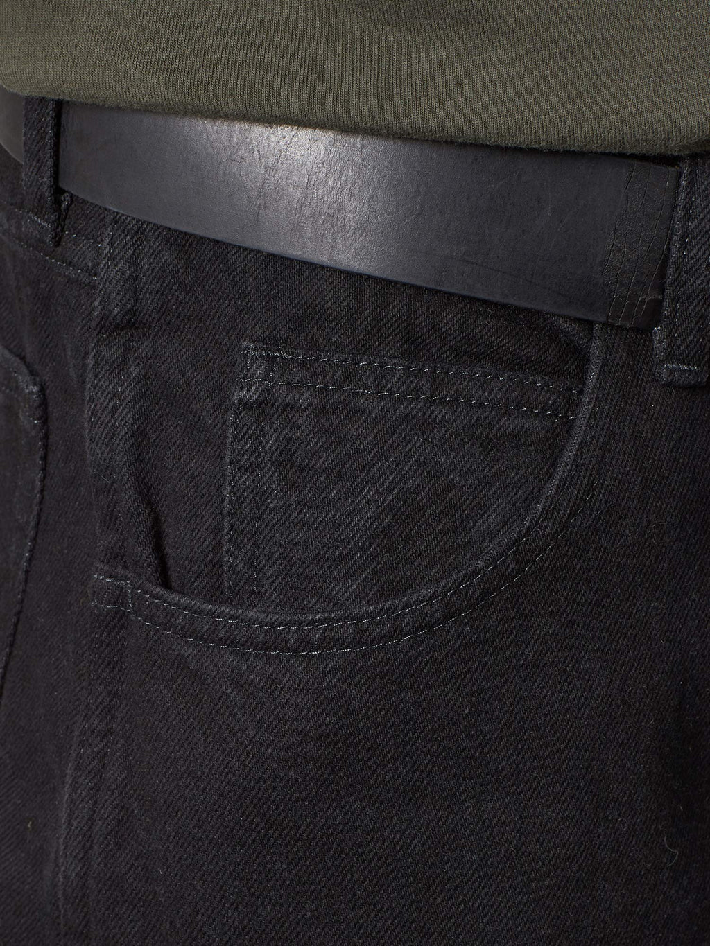 Classic Relaxed Fit, Black, 42W x 34L