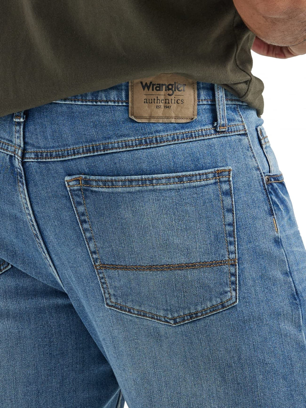 Wrangler Authentics Men's Relaxed Fit Boot Cut Jean, Riptide, 36W x 34L