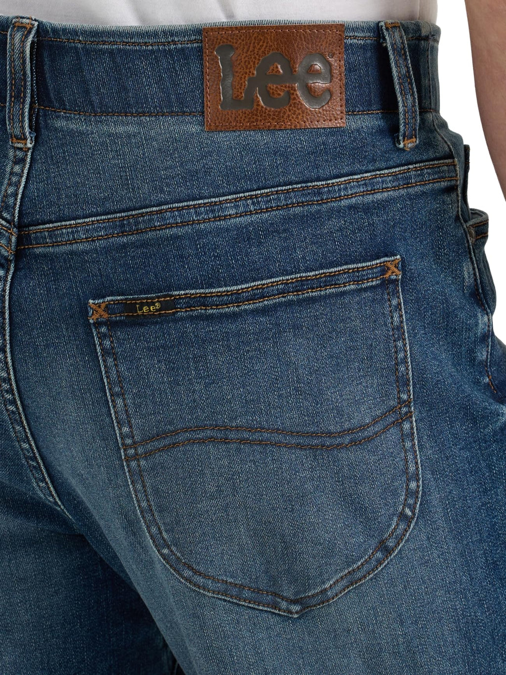 Lee Men's Extreme Motion Relaxed Straight Jean Warrior 40W x 30L
