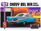 Skill 2 Model Kit 1957 Chevrolet Bel Air Street Machine ""Kustom Kruisers"" 1/25 Scale Model by AMT