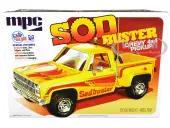 Skill 2 Model Kit 1981 Chevrolet 4x4 Stepside Pickup Truck ""Sod Buster"" 1/25 Scale Model by MPC