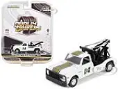 1972 Chevrolet C-30 Dually Wrecker Tow Truck White with Gold Stripes ""Hurst"" ""Dually Drivers"" Series 14 1/64 Diecast Model Car by Greenlight