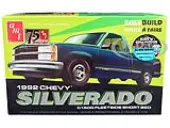 Skill 2 Model Kit 1992 Chevrolet Silverado C1500 Fleetside Short Bed Pickup Truck ""Easy Build"" 1/25 Scale Model by AMT