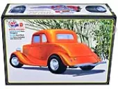 Skill 2 Model Kit 1934 Ford Street Rod 5-Window Coupe 1/25 Scale Model by AMT