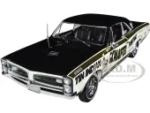 1966 Pontiac GTO Black and Cream with Gold Stripes ""Tin Indian - Knafel Pontiac Akron Ohio"" Driven by Larry Doc Dixon 1/18 Diecast Model Car by Highw