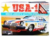 Skill 2 Model Kit 1974 Chevrolet Vega Pro Stock Bruce Larson ""USA-1"" ""Legends of the Quarter Mile"" 1/25 Scale Model by MPC