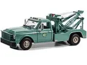 1967 Chevrolet C-30 Dually Wrecker Holley Speed Shop 1/18 Diecast Model Car by Greenlight