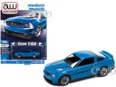 2012 Ford Mustang GT/CS Grabber Blue with Black Stripes ""Modern Muscle"" Limited Edition 1/64 Diecast Model Car by Auto World