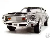 1968 Shelby GT 500KR Silver 1/18 Diecast Model Car by Road Signature