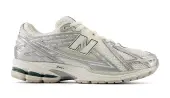 New Balance M1906REE Men - Sneakers New Balance - White - M1906REE-7.5 - Size: 7.5