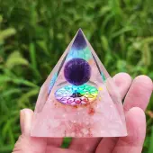 Resin Pyramid Tower Ornaments