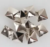 pyramids metal - 10pcs