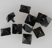 pyramids metal BLACK - 10pcs